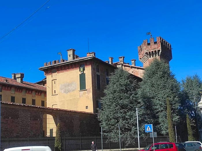 Casa trilocale in vendita in Via Giuseppe Garibaldi, Centro, Cislago