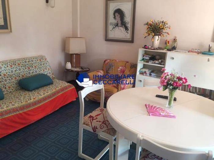 Appartamento trilocale in vendita in Via Santa Teresa, Ronchi Poveromo, Massa