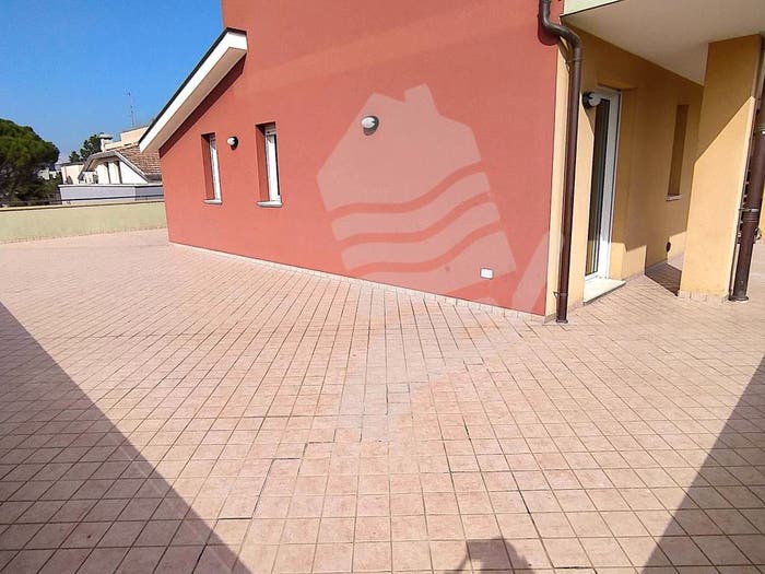 Casa con 5 locali in vendita in Centro, Misano Adriatico