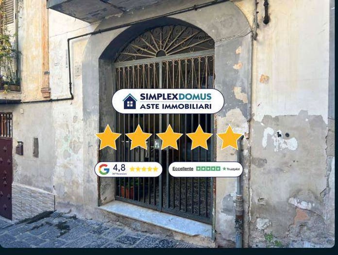Appartamento con 5 locali in vendita in Gradini Cinesi, Sanità, Napoli