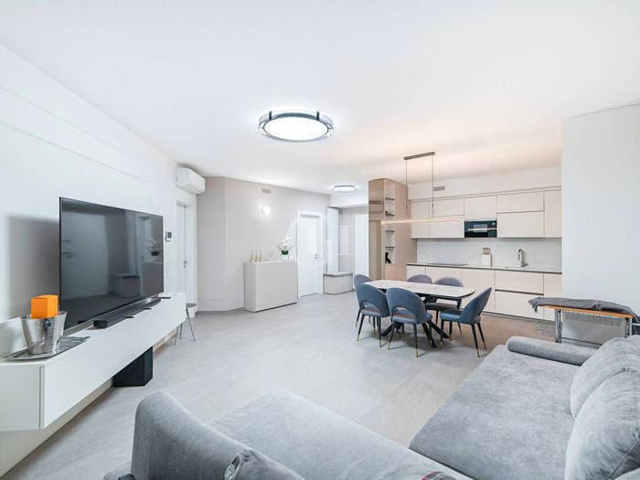 Appartamento trilocale in vendita in Mezzocolle, Desenzano Centro, Desenzano del Garda