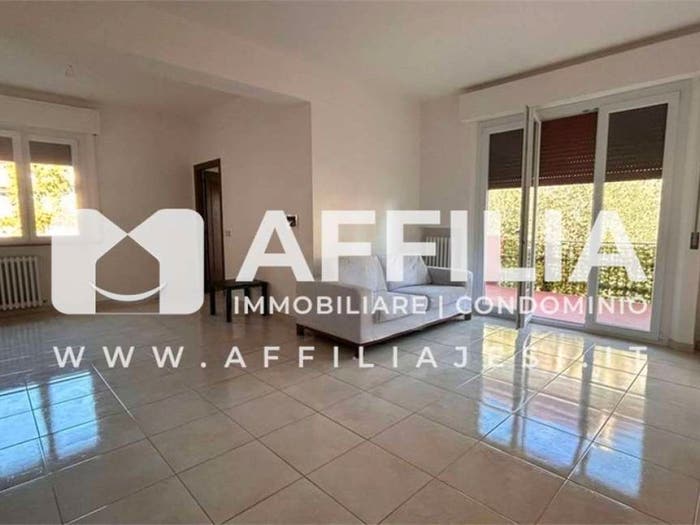 Appartamento con 5 locali in vendita in Via Mazzini, Centro, San Marcello