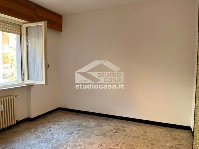Appartamento trilocale in vendita in Centro, Cremona