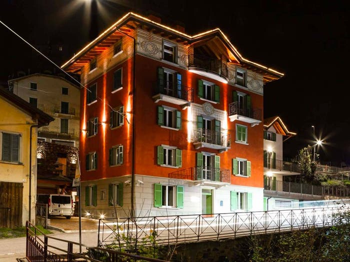 Appartamento trilocale in vendita in Via Roma, Centro, Branzi