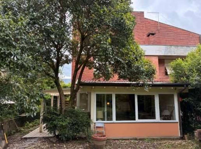 Casa con 6 locali in vendita in Località le Pescine, Centro, Calci