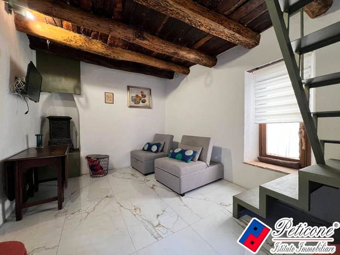 Appartamento bilocale in vendita in Via castello, Centro, Monte San Biagio