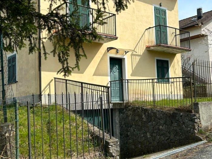 Casa trilocale in vendita in Località Maddalena, Sassello