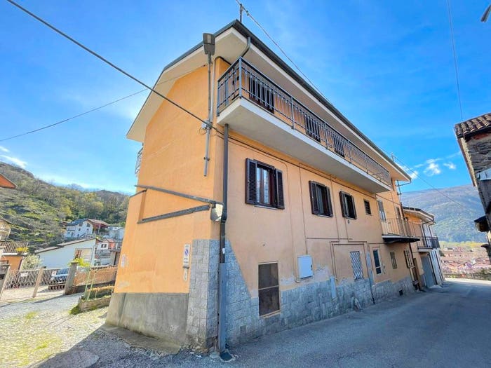 Appartamento bilocale in vendita in Via Angelo Perodo, Centro, Condove