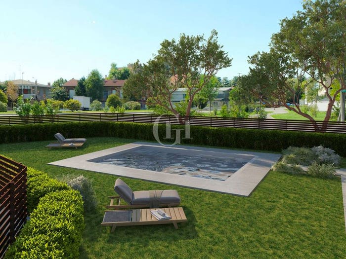 Appartamento trilocale in vendita in Via Posteghe, Crociale, Manerba del Garda