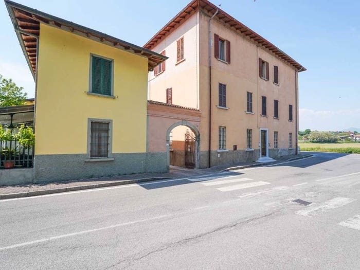 Casa con 5 locali in vendita in via Monte Grappa, Ghiaie, Bonate Sopra