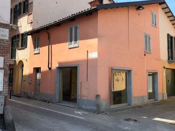 Casa bilocale in vendita in Via Guglielmo Baldessano, Centro, Carmagnola