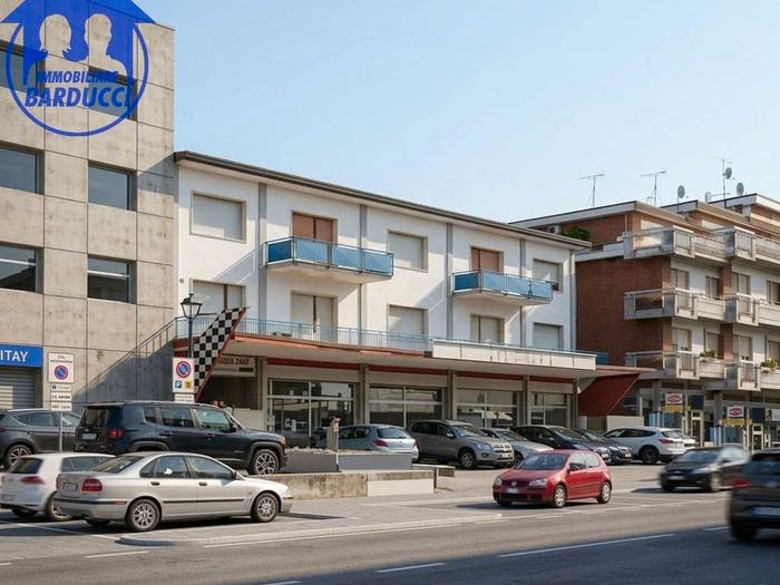 Casa con 6 locali in vendita in Centro, Savignano sul Rubicone