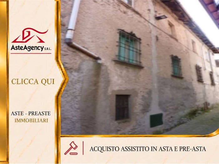 Casa con 6 locali in vendita in Via Padre Dante Invernizzi, Centro, Ballabio