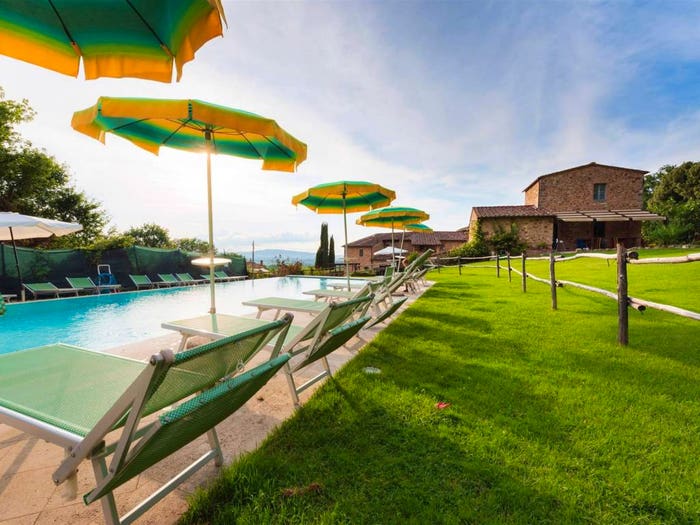 Casa con 6 locali in vendita in Strada Vicinale di Scarna, Gracciano Selvamaggio Belvedere, Colle di Val d'Elsa