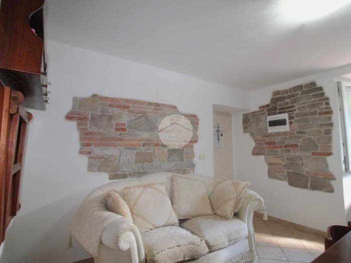 Appartamento trilocale in vendita in Via Maggio, Monte Castello, Mercato Saraceno