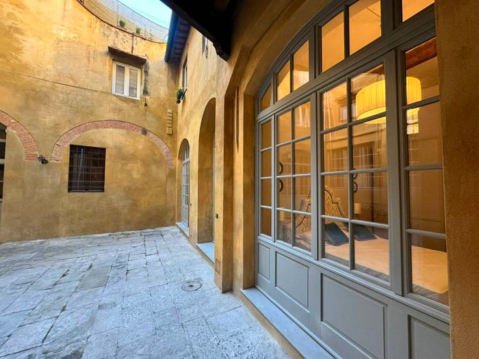 Appartamento bilocale in vendita in Via Romana, Santo Spirito, Firenze