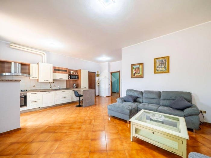 Appartamento trilocale in vendita in Strada tononi, Centro, Monzambano