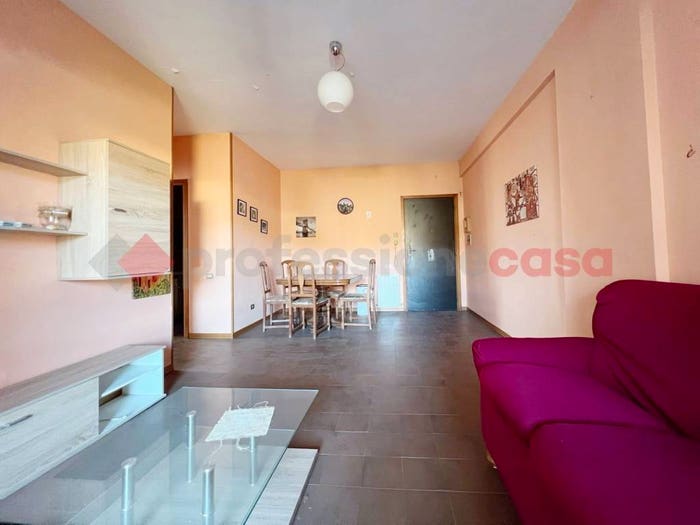 Appartamento con 5 locali in vendita in Largo Iseo, Rieti
