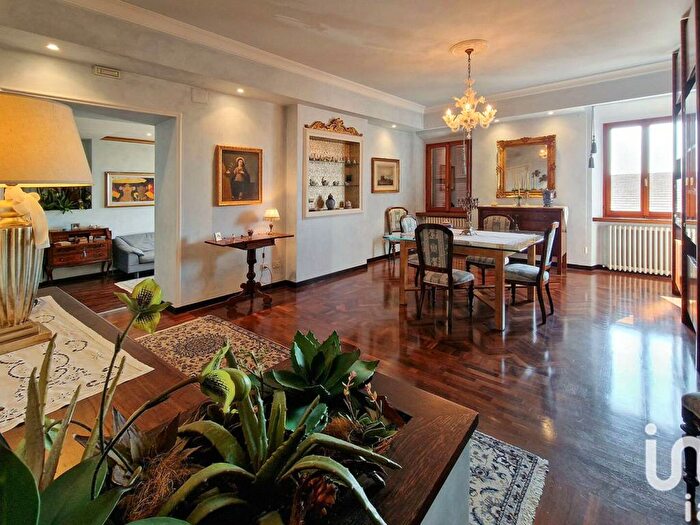 Casa con 6 locali in vendita in Via cavallotti, Centro, Montegranaro