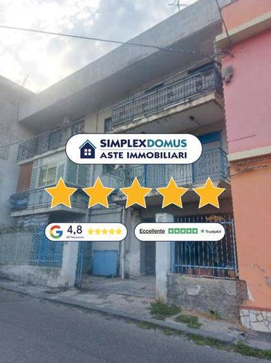 Appartamento bilocale in vendita in Via del Santo, Villaggio Santo, Messina