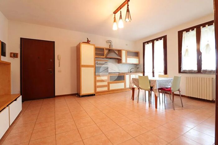 Appartamento bilocale in vendita in Via Verona, Mantova