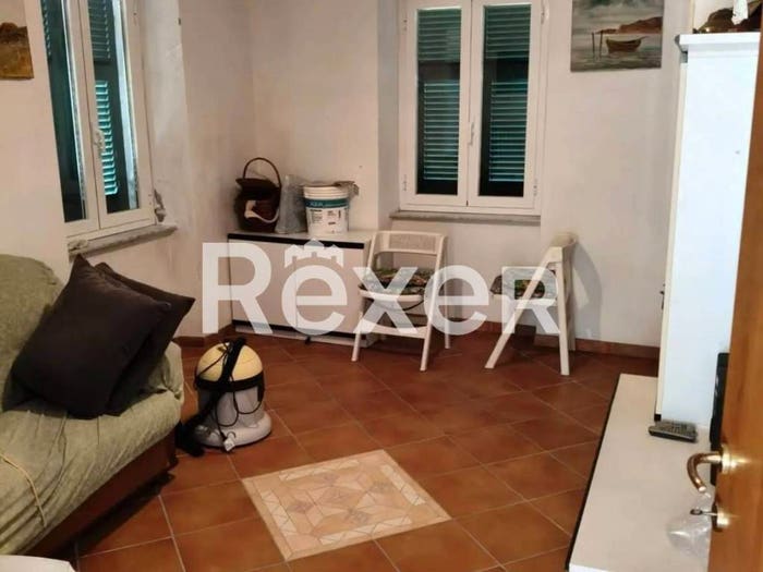 Casa trilocale in vendita in Frazione Salata, Mongiardino Ligure