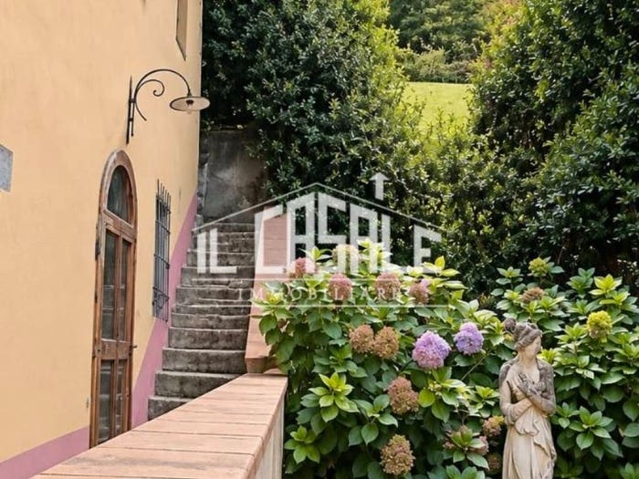 Casa con 5 locali in vendita in via di celle, Dicomano