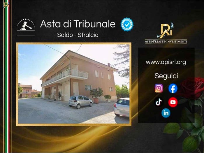 Appartamento con 6 locali in vendita in Via Giacomo Matteotti, Centro, Corinaldo