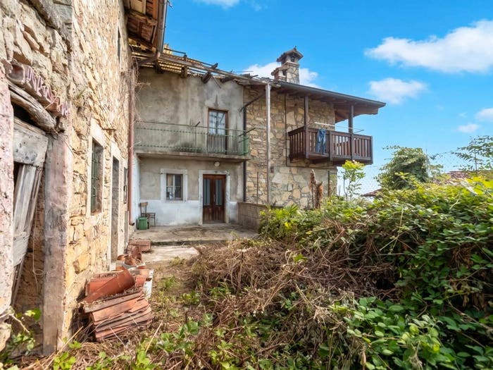Casa trilocale in vendita in Via Camutaglio, Almenno San Bartolomeo