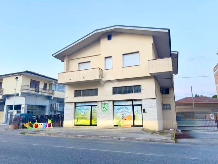 Casa con 6 locali in vendita in Via Galileo Galilei, Centro, Giulianova