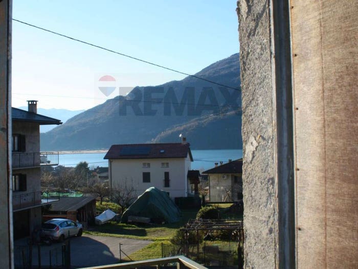 Casa trilocale in vendita in via valascia, Centro, Verceia
