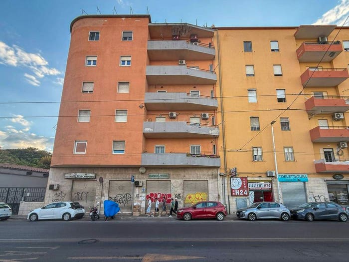Casa trilocale in vendita in Via Ottone Bacaredda, Villanova, Cagliari