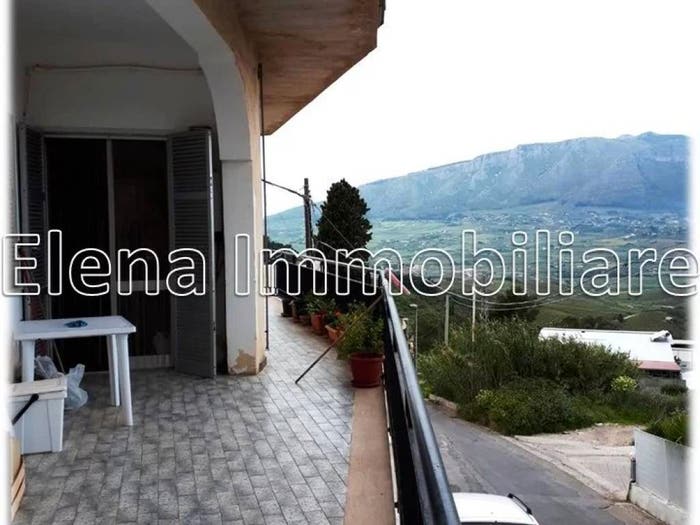 Appartamento trilocale in vendita in Contrada Virgini, Contrada Gammara Contrada San Gaetano, Alcamo
