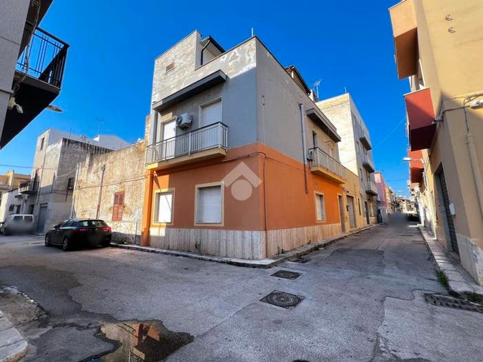 Casa con 5 locali in vendita in Via S Martino, Via Salemi Ospedale, Mazara del Vallo