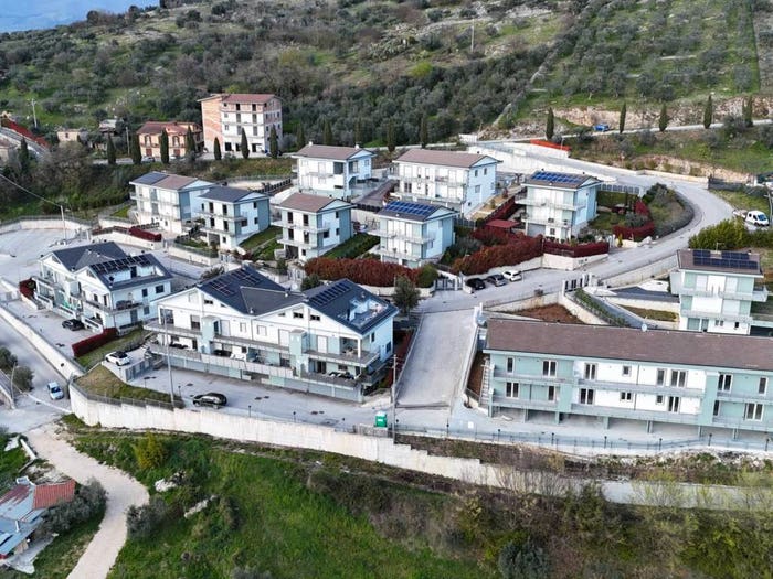 Case in Vendita e in Affitto - 3