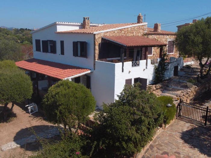 Casa con 6 locali in vendita in Via Tillò, Murta Maria Porto Istana, Olbia