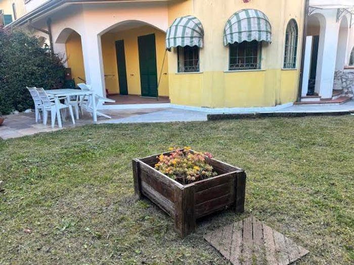 Casa quadrilocale in vendita in Via Madonnina, Casano Dogana Isola, Luni