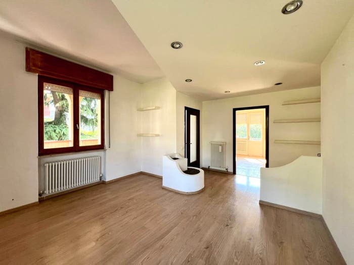 Appartamento quadrilocale in vendita in Via Serio, Centro, Albino