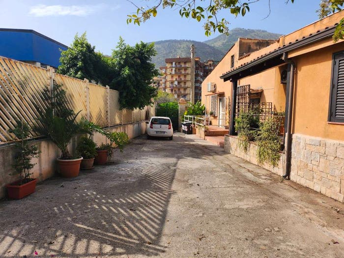 Casa bilocale in vendita in Via Rosario Nicoletti, Tommaso Natale, Palermo