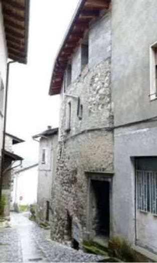 Appartamento quadrilocale in vendita in via Zeva, Centro, Ono San Pietro