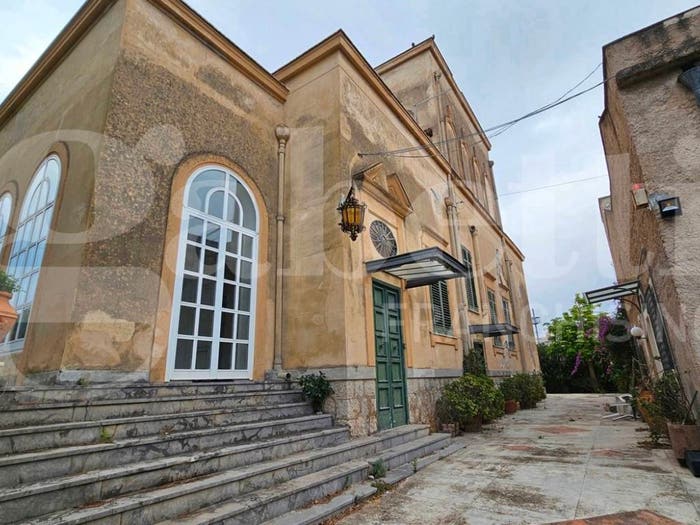 Casa con 6 locali in vendita in Strada Statale snc, Centro, Bagheria