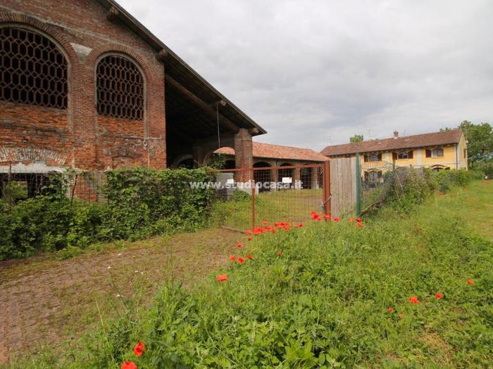 Casa in vendita in Pozzobonella, Caselle Lurani