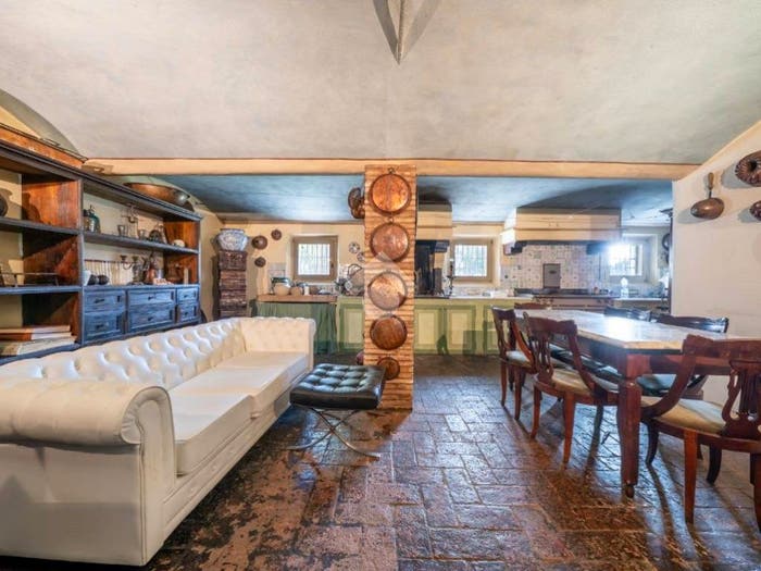 Casa con 6 locali in vendita in Via alta, Bagnolo in Piano