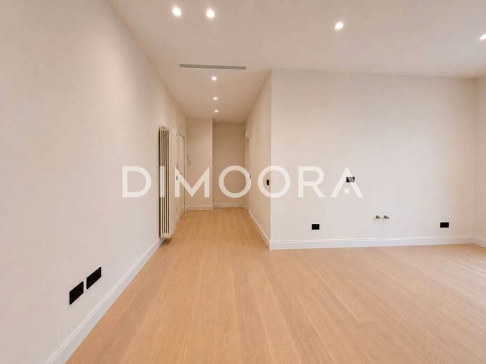 Appartamento trilocale in vendita in Via della Mendola, Cortina d'Ampezzo, Roma