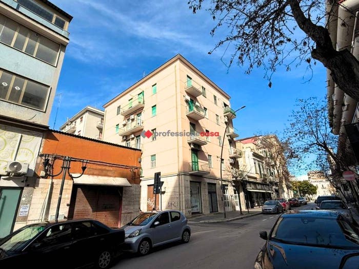 Appartamento trilocale in vendita in via Sottotenente Giuseppe Russo a, Quartieri Settecenteschi, Foggia