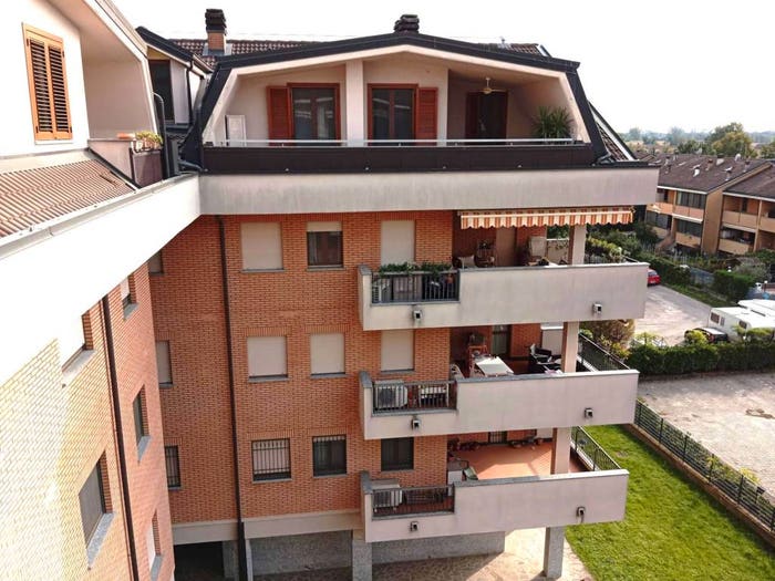 Casa con 5 locali in vendita in via Sacco e Vanzetti, Centro, Paullo