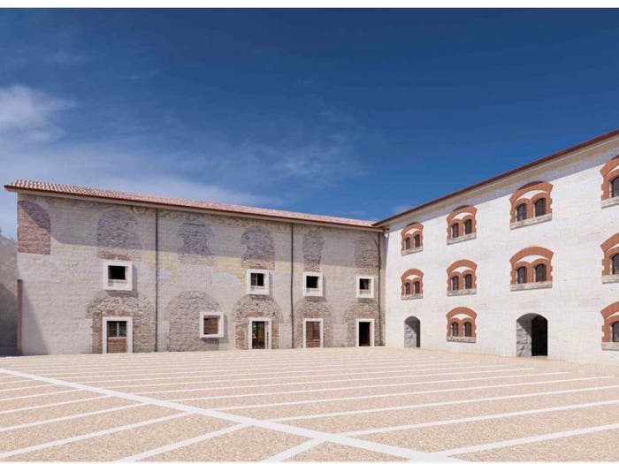 Appartamento con 6 locali in vendita in Piazza Ferdinando di Savoia, Centro, Peschiera del Garda