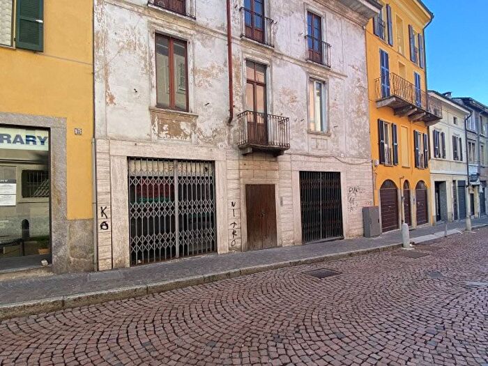 Casa in vendita in Via Lodino, Centro Storico, Lodi