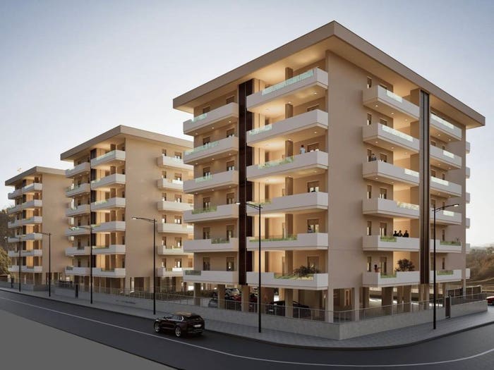 Appartamento quadrilocale in vendita in Piazza Farina, Centro, Battipaglia