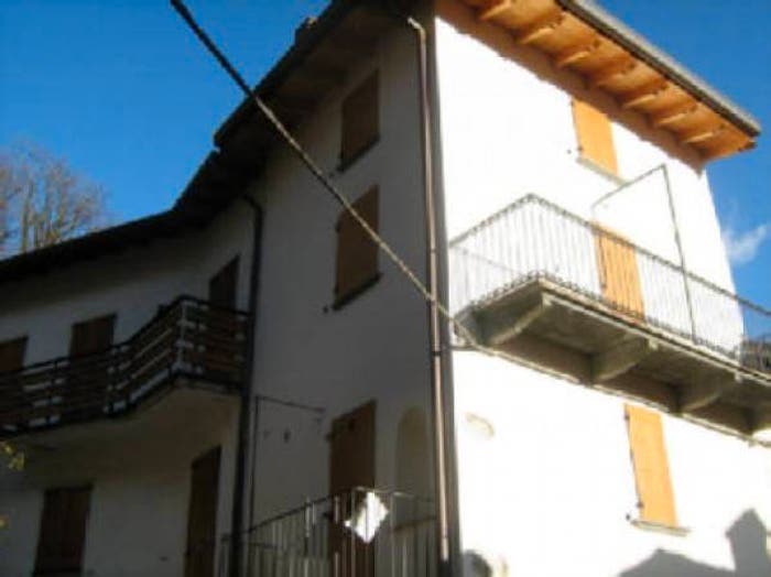Casa trilocale in vendita in Via Aurelio Saffi, Centro, Ballabio